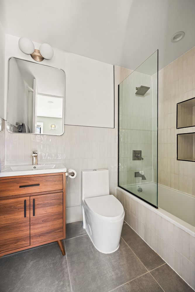 The Blue Townhouse, photo 7