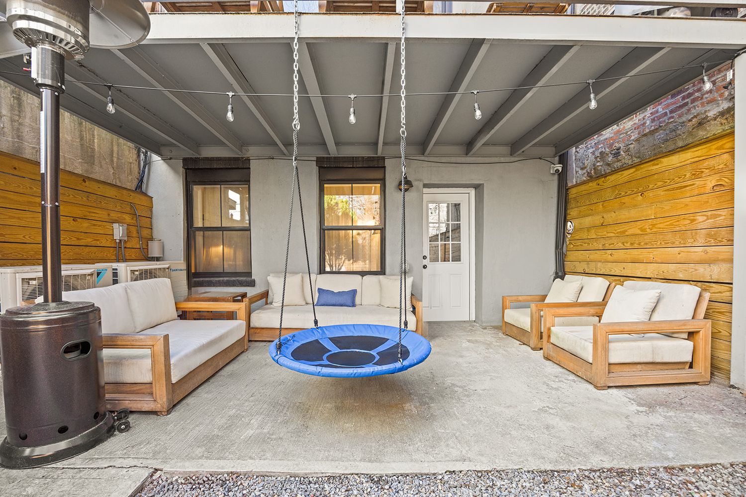 The Blue Townhouse, photo 15